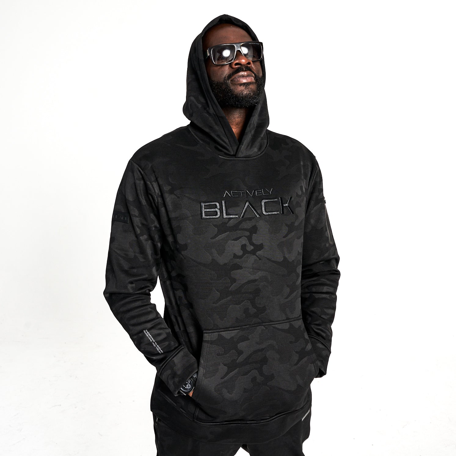 Black camouflage outlet hoodie