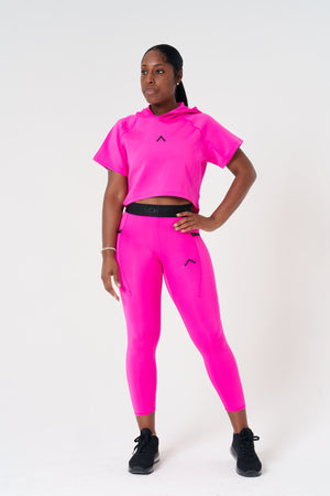 Women's Pinnacle Short Sleeve Crop Hoodie