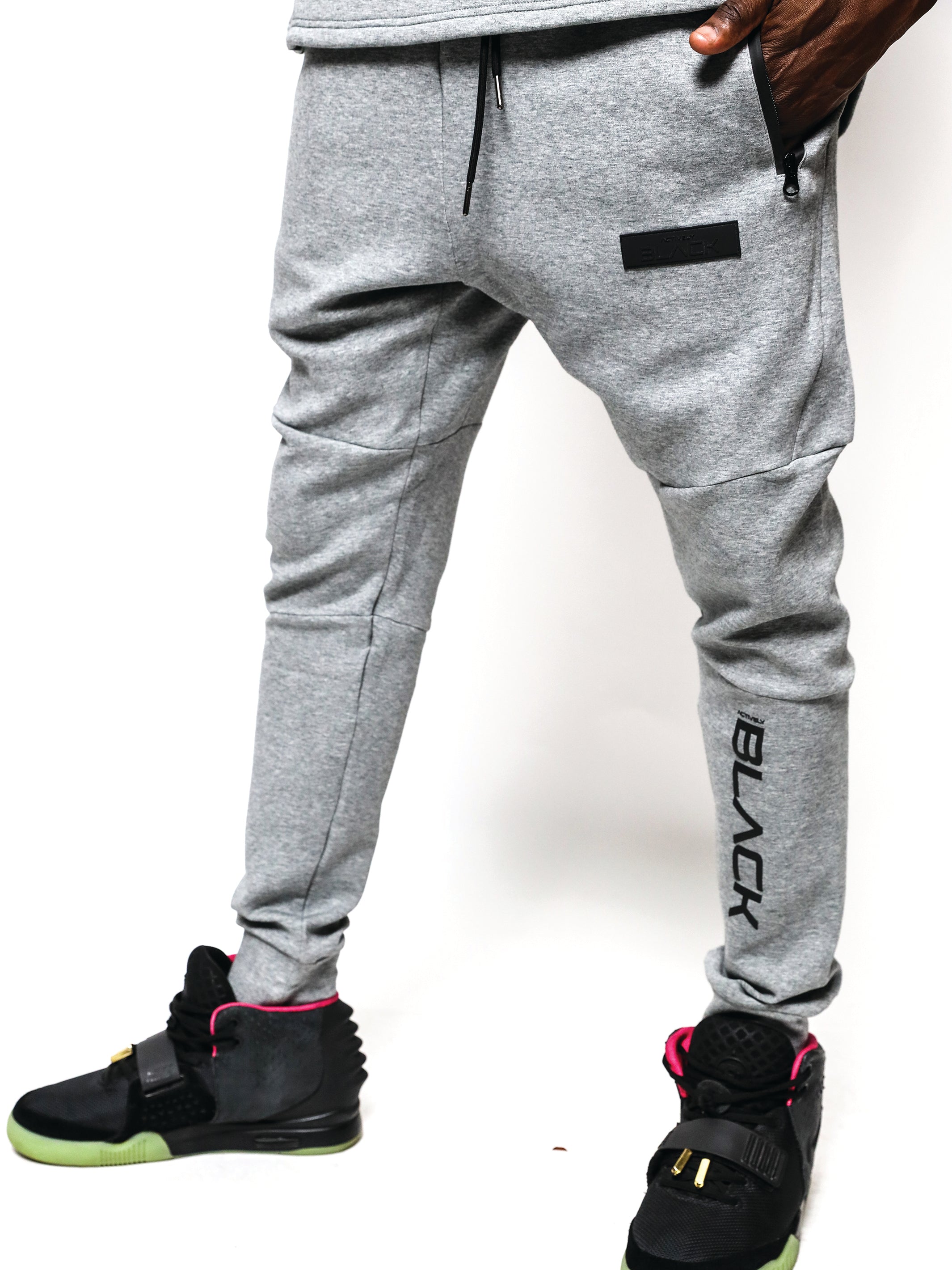 Men Latest Hot Design Puff Printing Stacked Sweatpants with Fashionable  Side Stripes Jogger Men Pant 2023 - China Sweatpants and Sweatpants and  Hoodie Set price